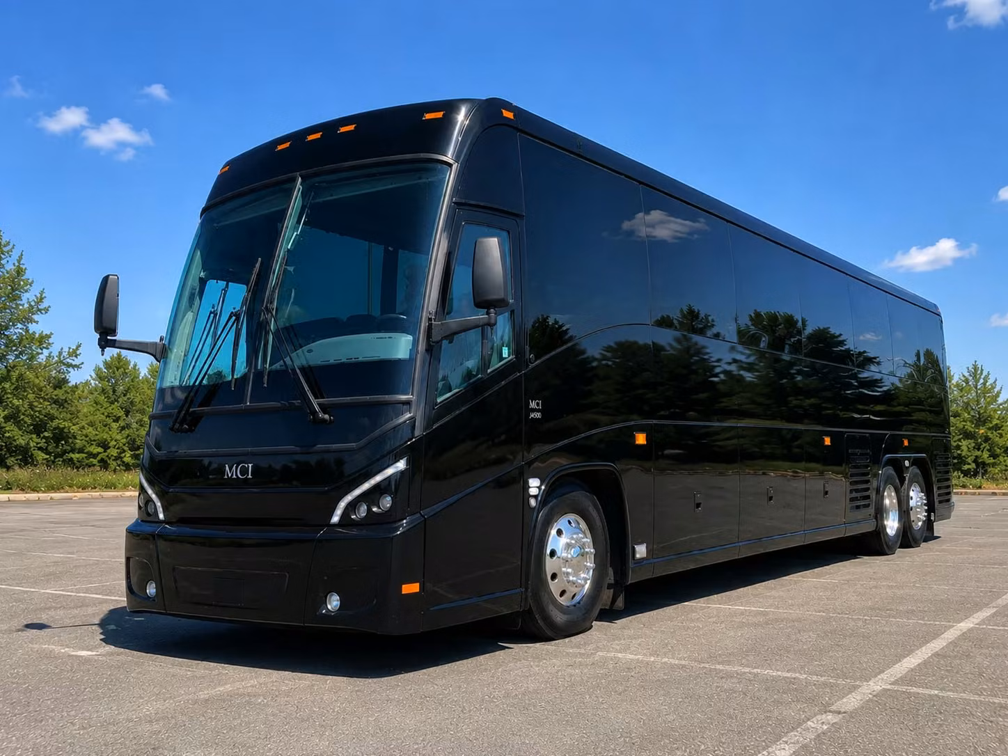sports team fan charter bus rentals in san leandro